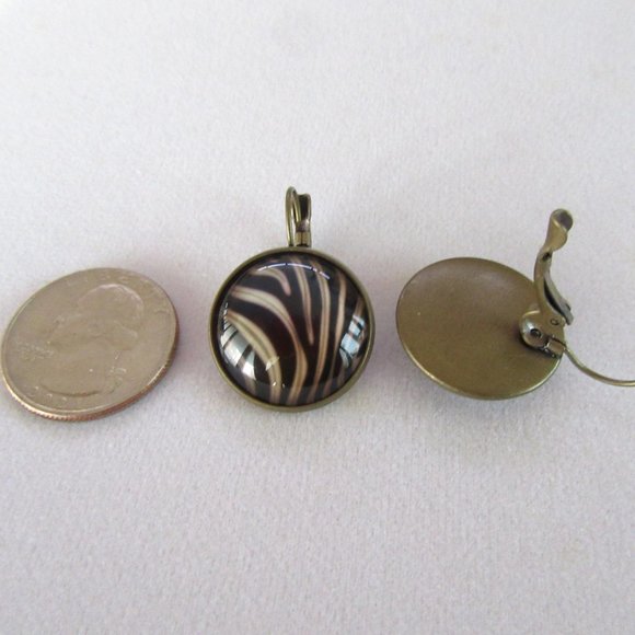 Black & white zebra striped pierced photo glass earrings  - hand made - Picture 4 of 4